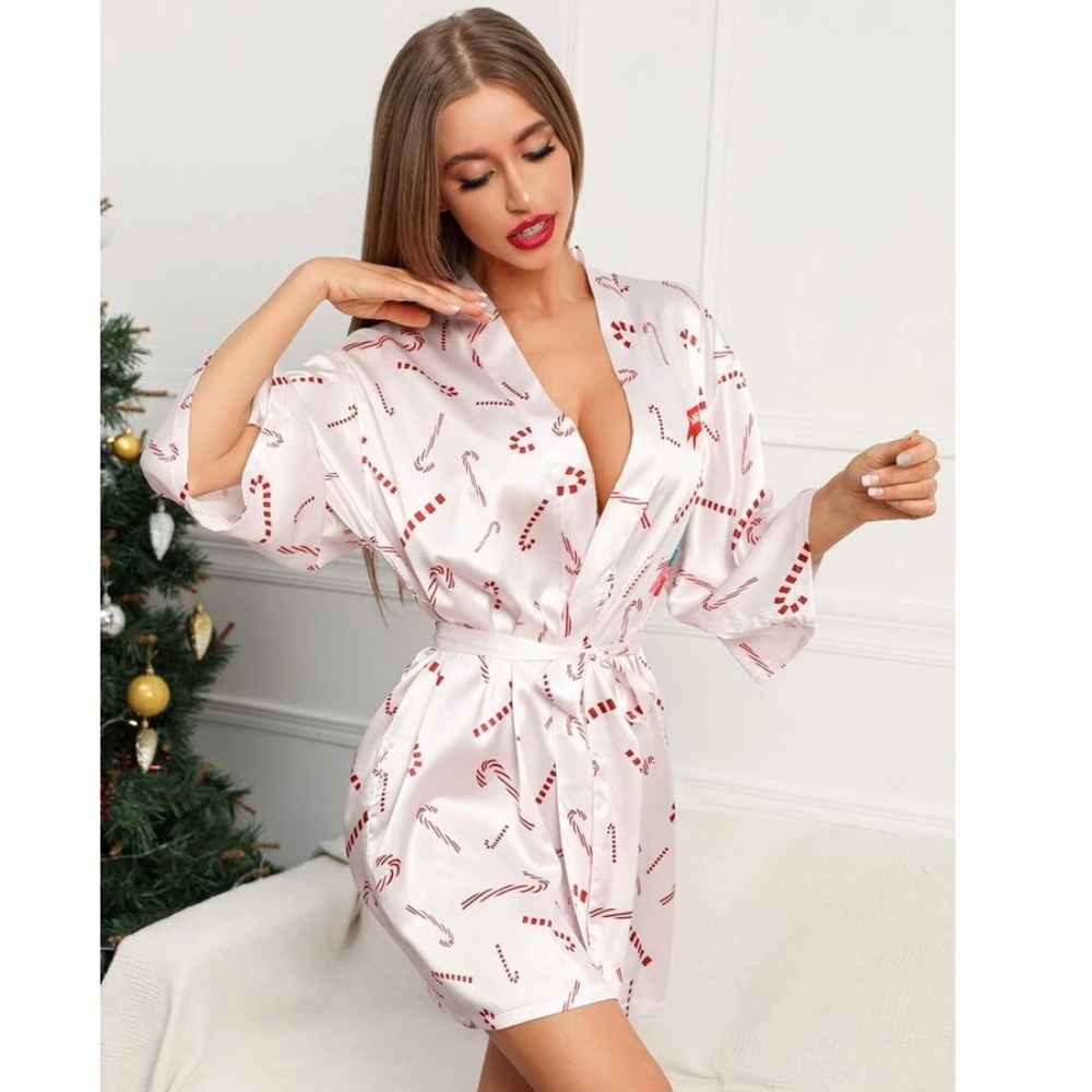 Christmas Satin Soft Robe πβ₯οΈ - Picture 4 of 6
